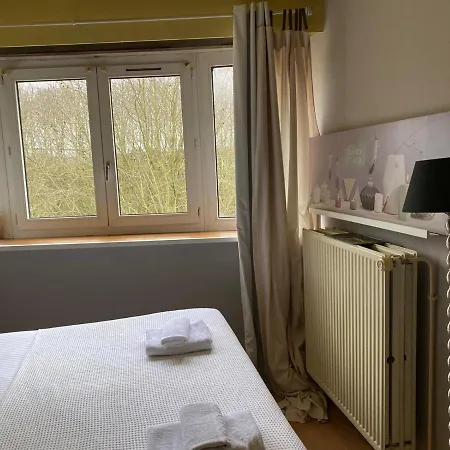 F3 - Sejour Paris + Disneyland - 37bd Segrais *